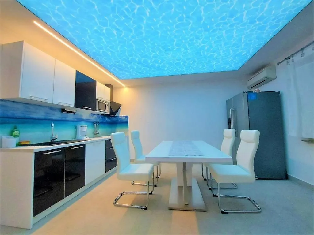Apartment Beach Villa Baska