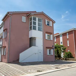 La Natalli Baška